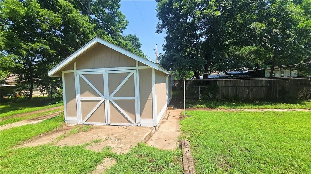 524 S Hill Street — photo 51