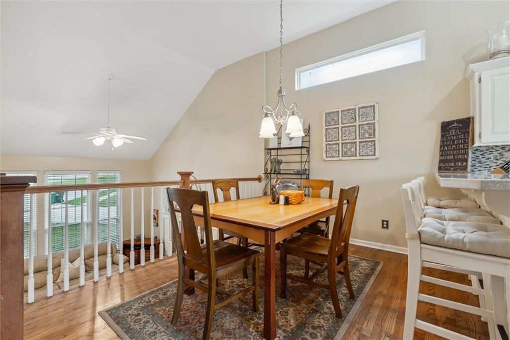 5773 Meadow Heights Drive — photo 11