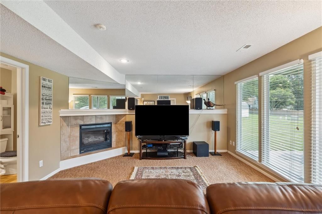 5773 Meadow Heights Drive — photo 22