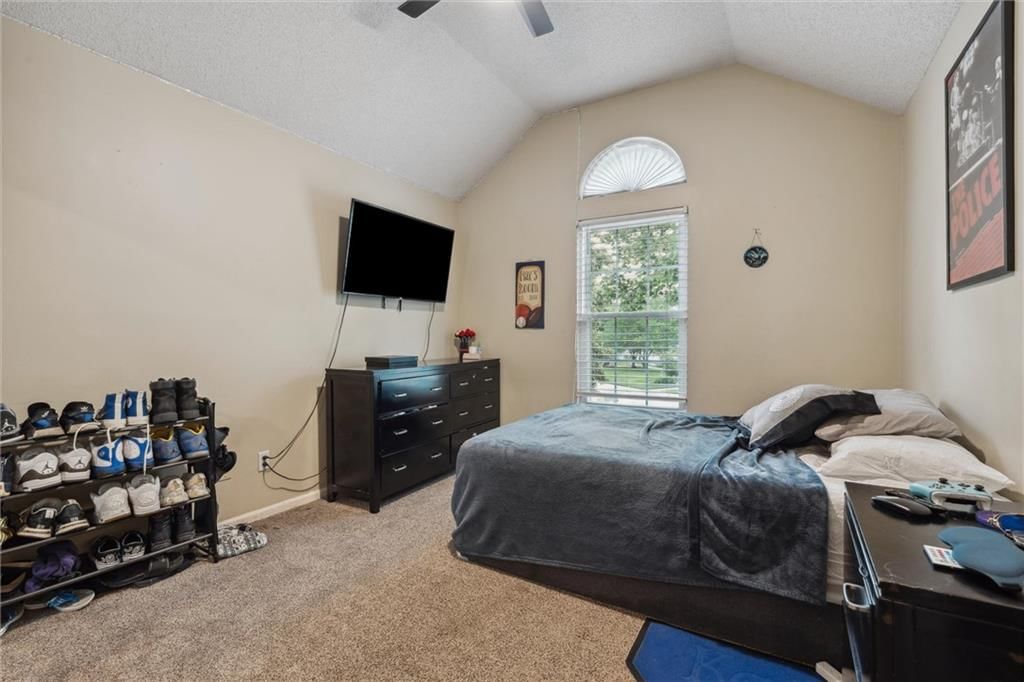 5773 Meadow Heights Drive — photo 34