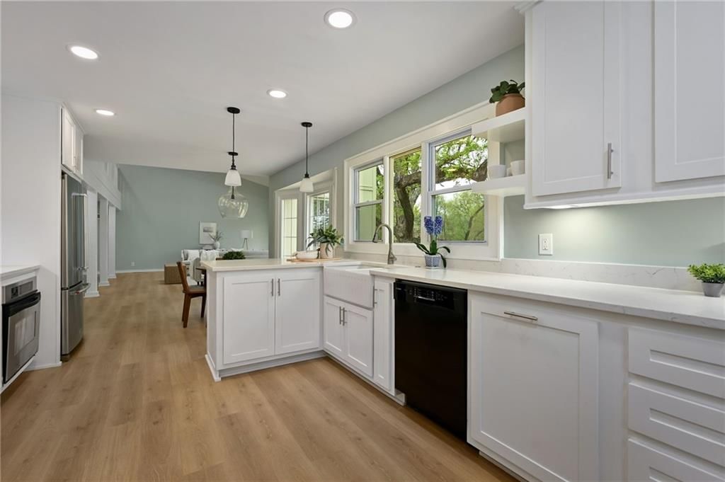 10775 Larsen Street — photo 13
