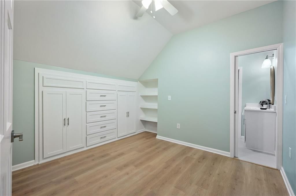 10775 Larsen Street — photo 32