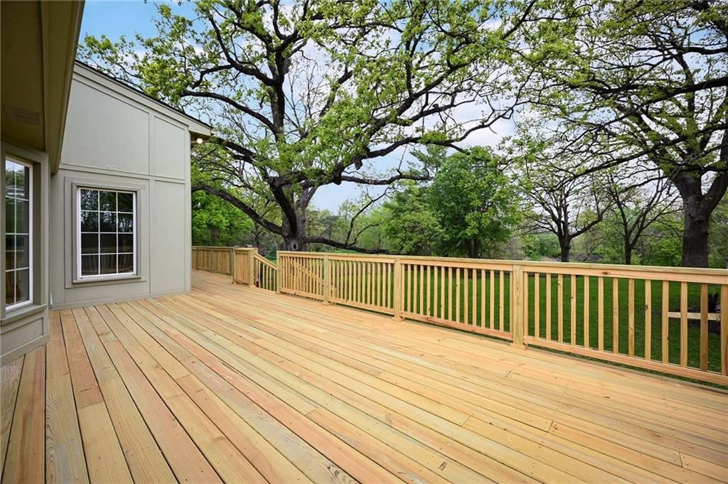 10775 Larsen Street — photo 36