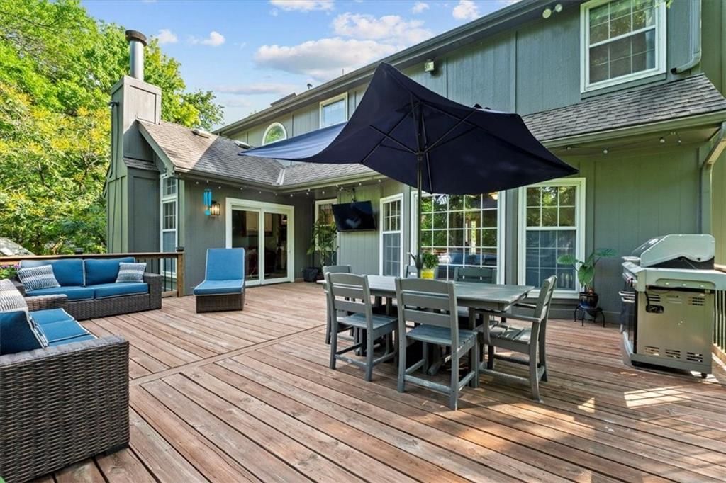 8405 Hall Street — photo 34