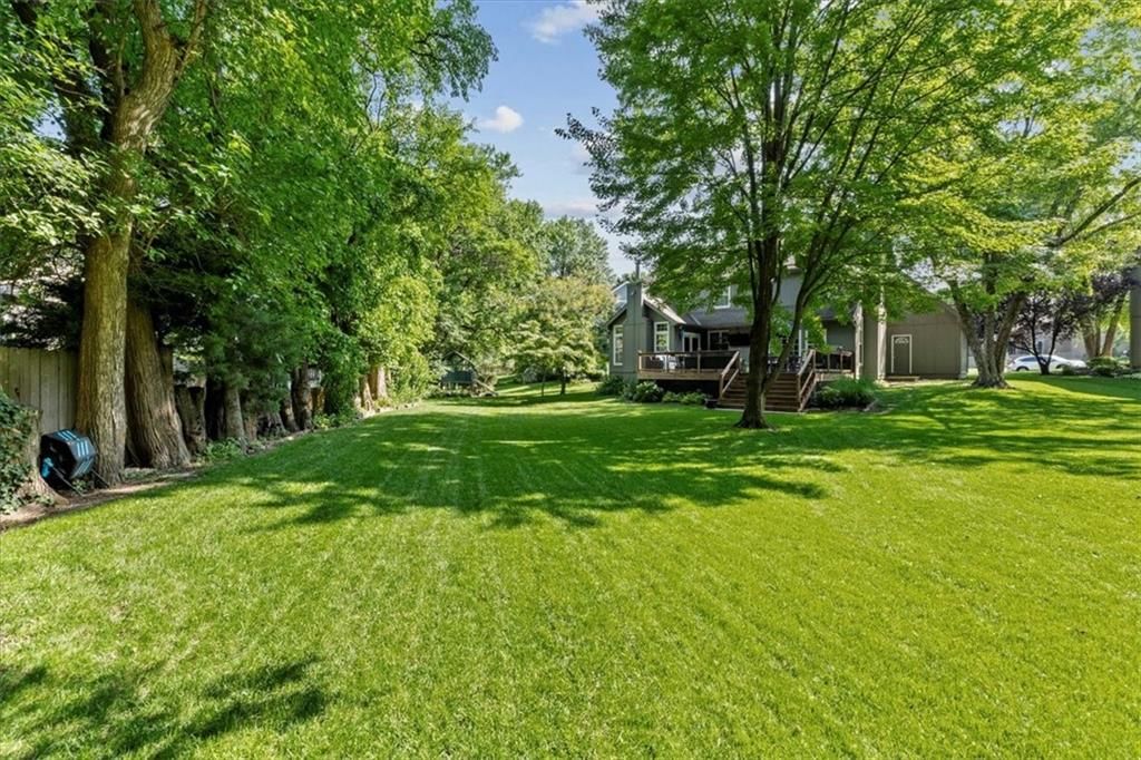 8405 Hall Street — photo 38
