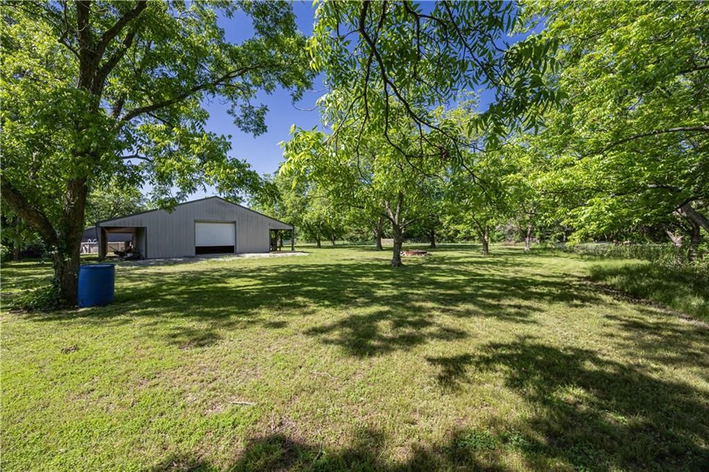 3931 Main Street — photo 62