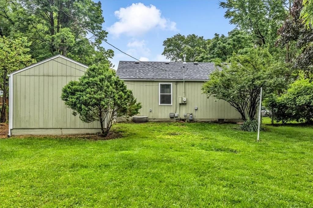 7516 Foster Street — photo 13