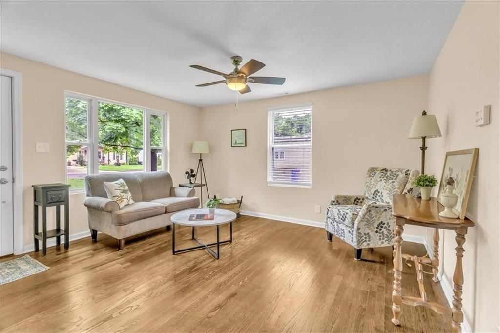7516 Foster Street — photo 5
