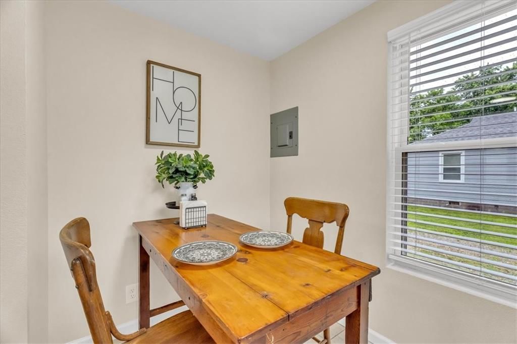 7516 Foster Street — photo 8