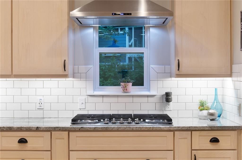 13807 W 47 Terrace — photo 11