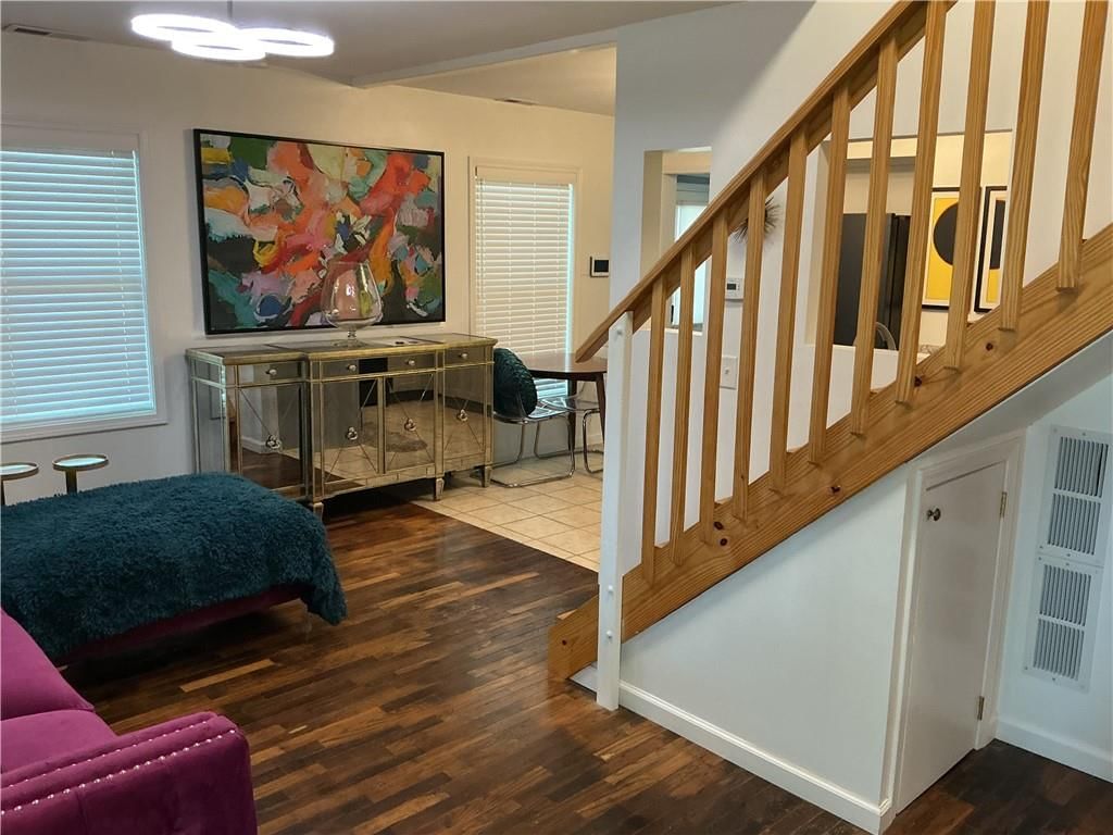 404 Lincoln Street — photo 21