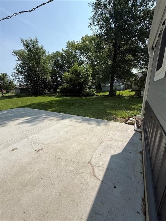 404 Lincoln Street — photo 32