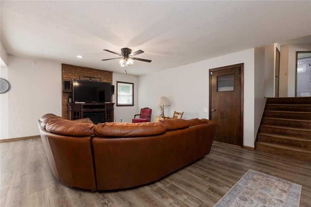 7207 N Woodland Avenue — photo 7