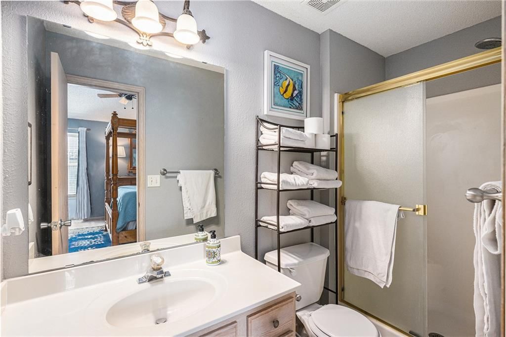 1404 SE LEXINGTON Avenue — photo 14