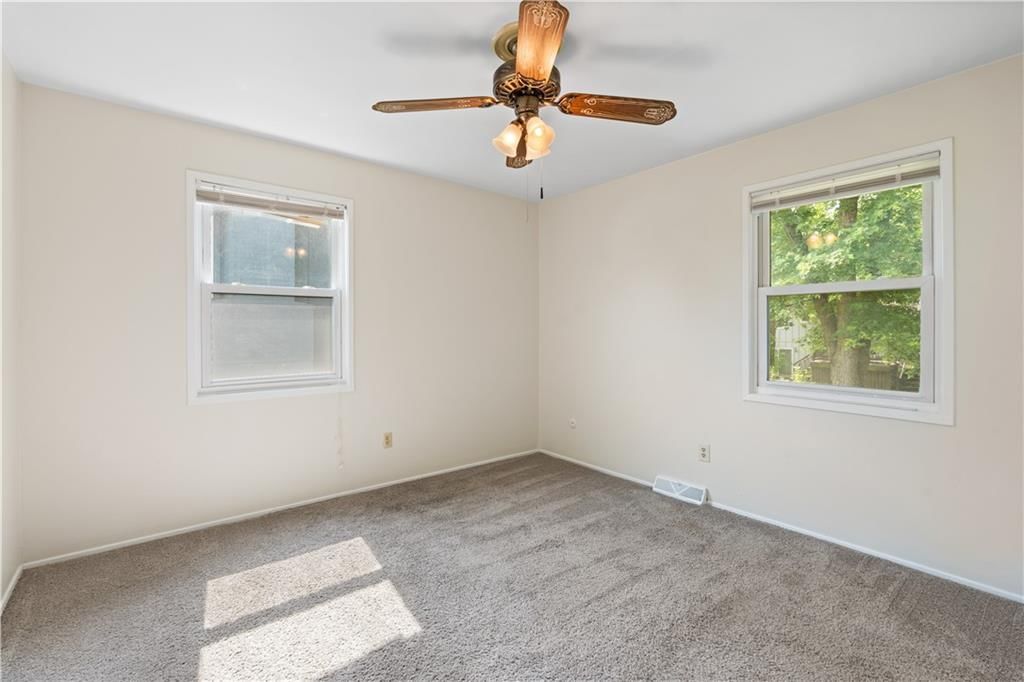 6803 E 140th Terrace — photo 18