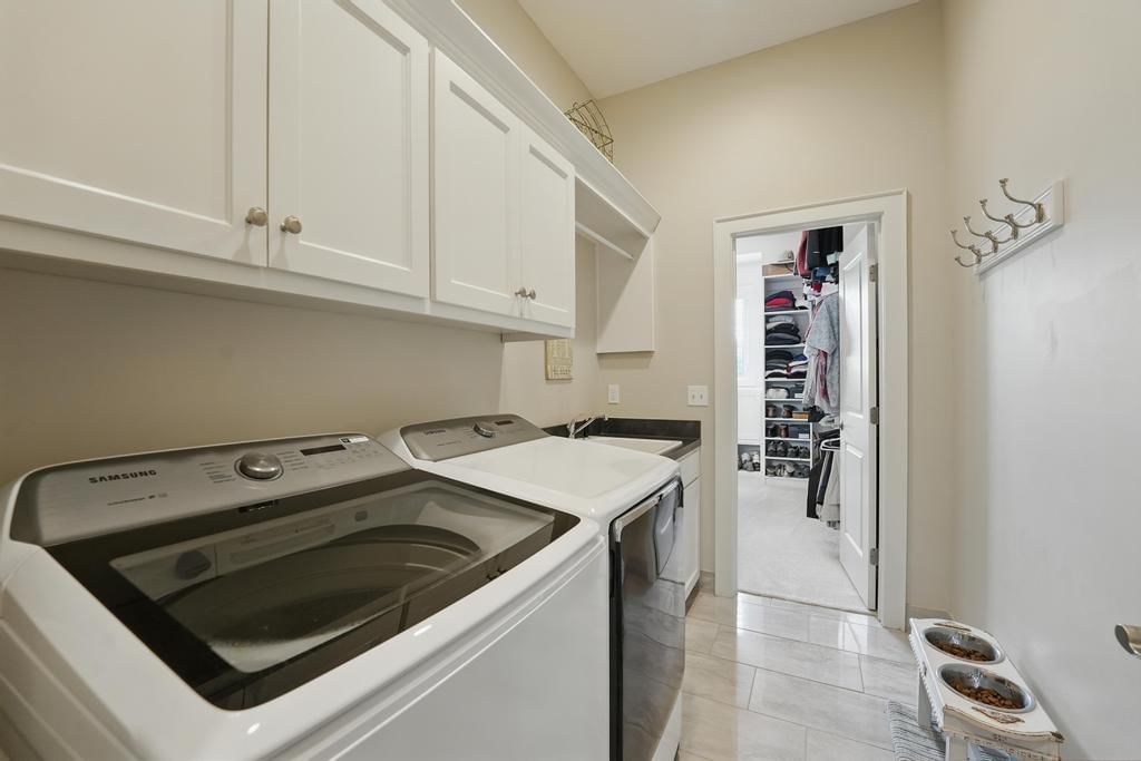 16005 Melrose Street — photo 31