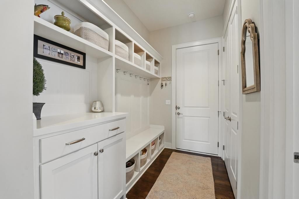 16005 Melrose Street — photo 34