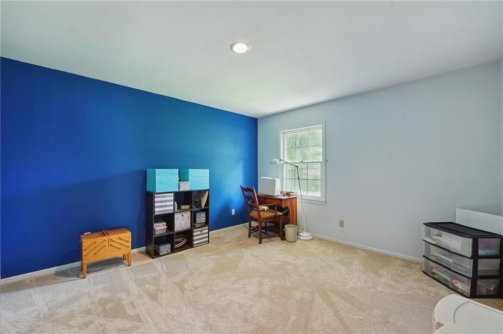 7908 Rosehill Road — photo 26