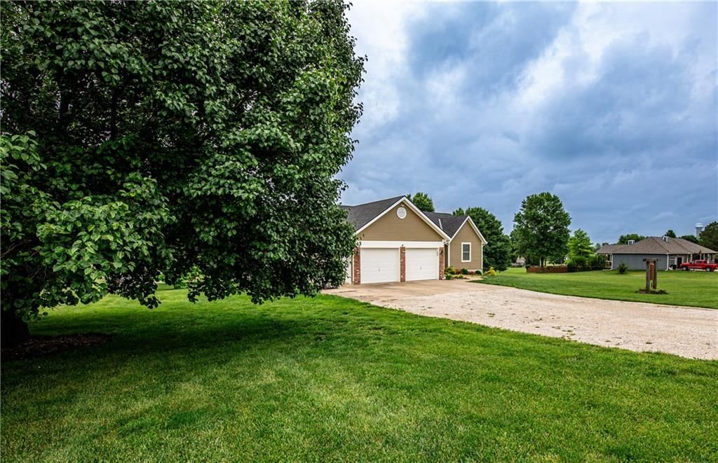 29549 Hedge Lane — photo 47