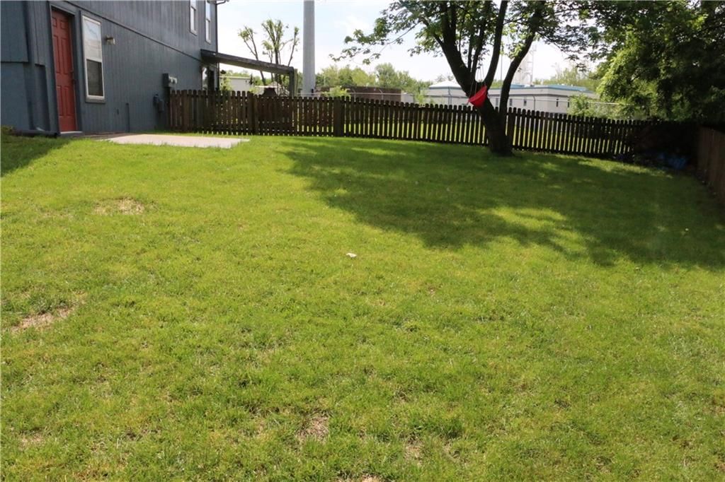 1873 Chickadee Drive — photo 31