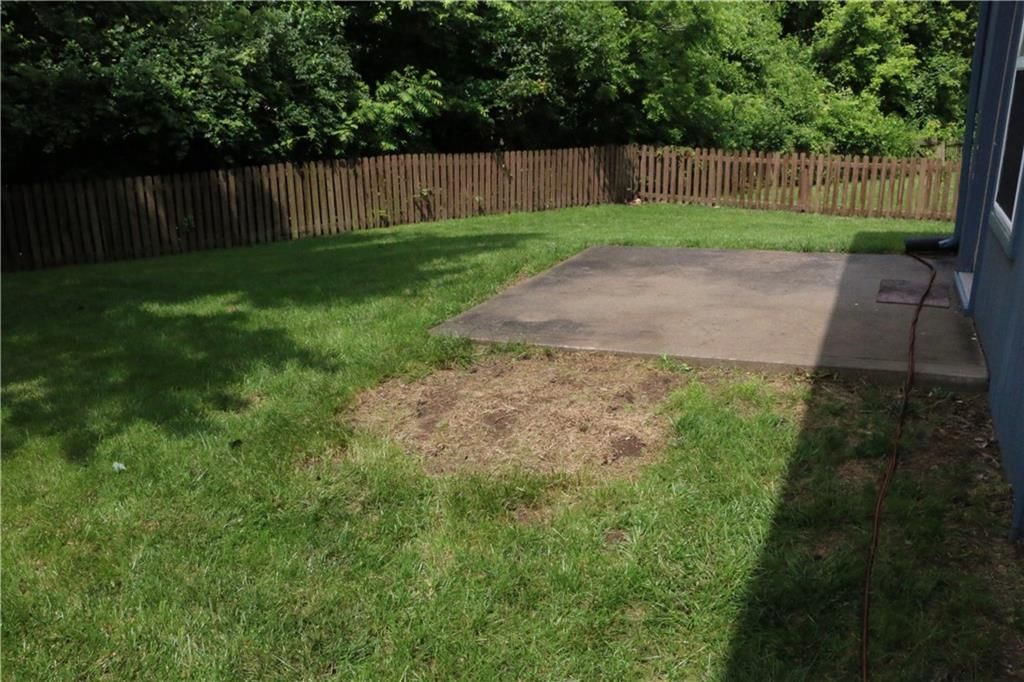 1873 Chickadee Drive — photo 32