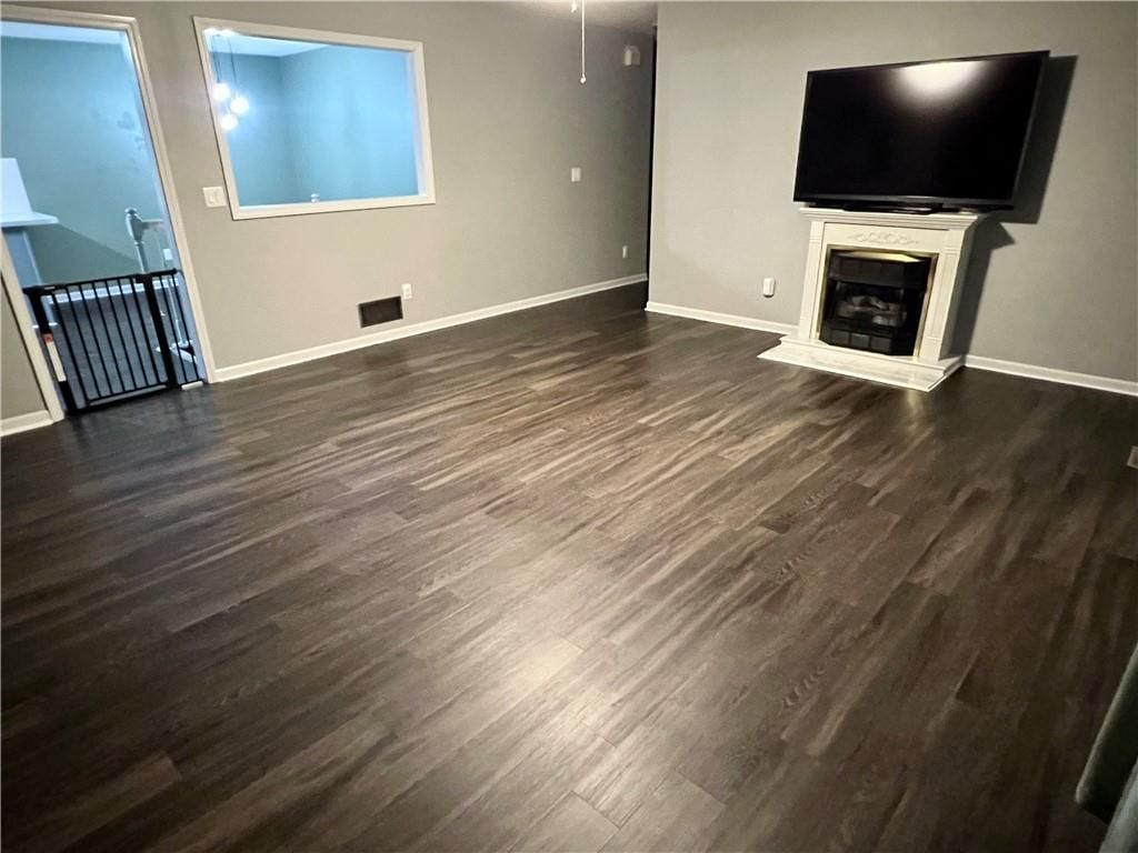 1873 Chickadee Drive — photo 5