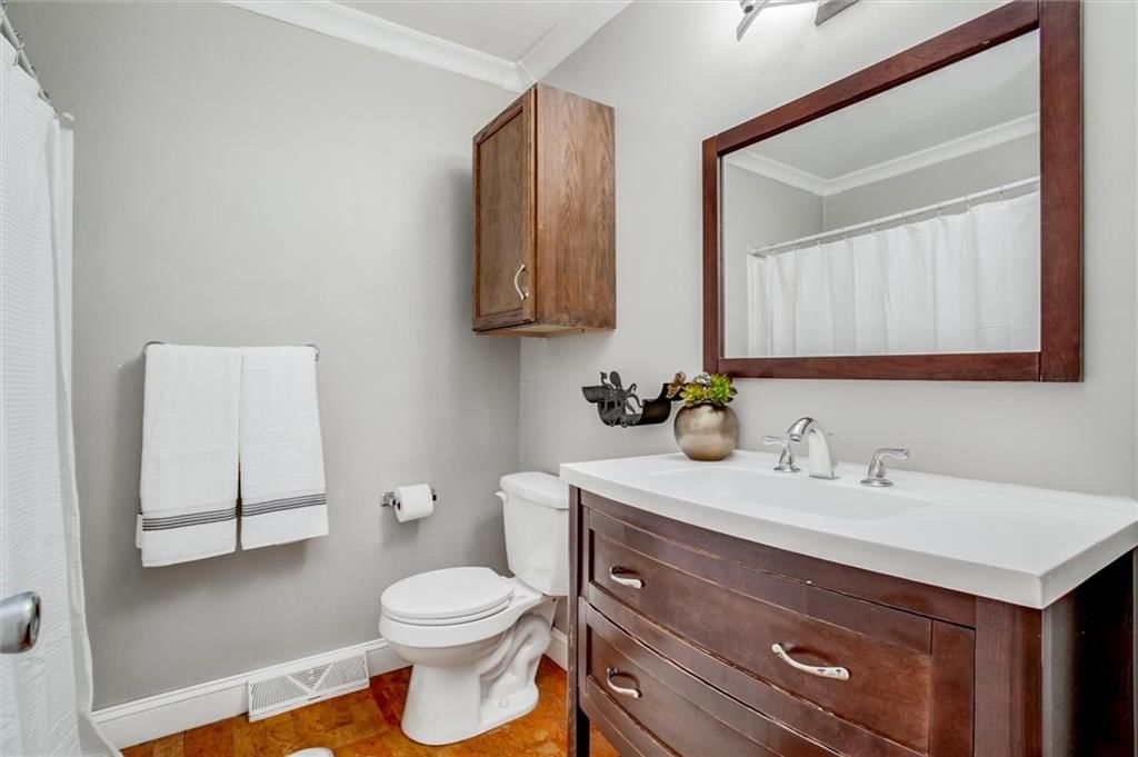 16705 Bradley Avenue — photo 11