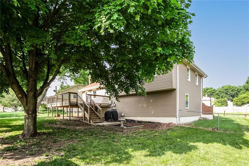 16705 Bradley Avenue — photo 25