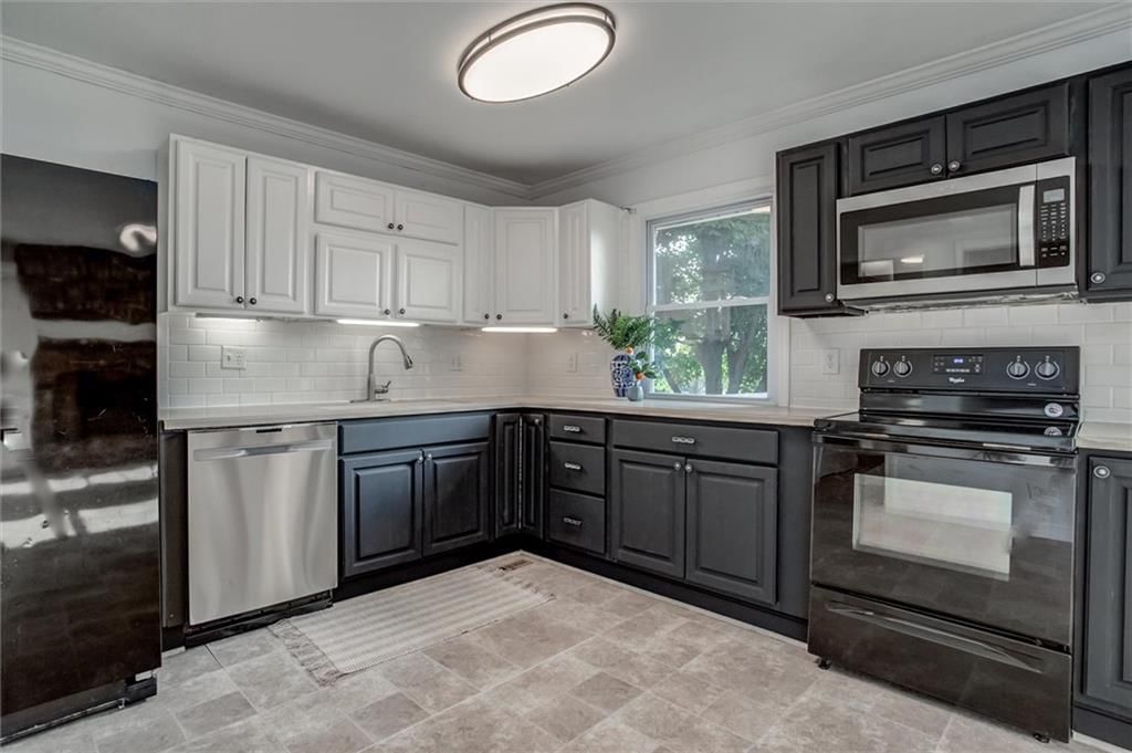 16705 Bradley Avenue — photo 7