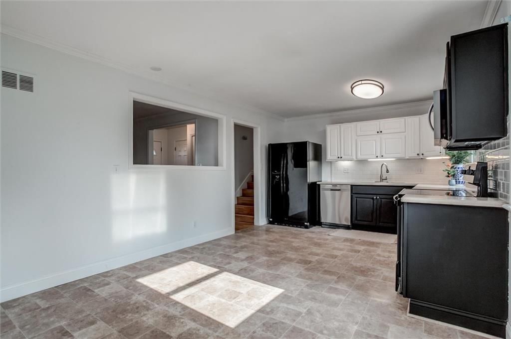 16705 Bradley Avenue — photo 10