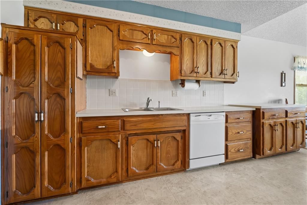 13711 Marie Place — photo 14