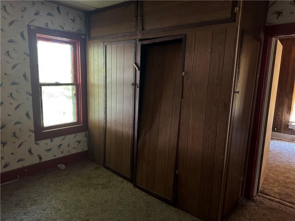 2225 Crawford Avenue — photo 9