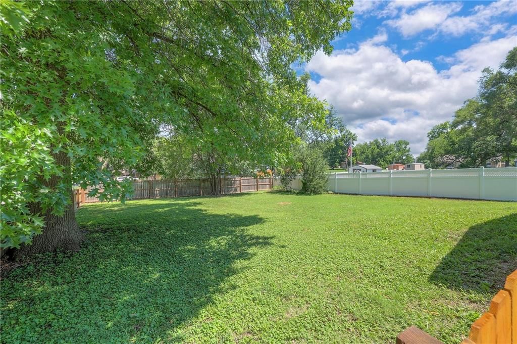 5425 Quivira Road — photo 23
