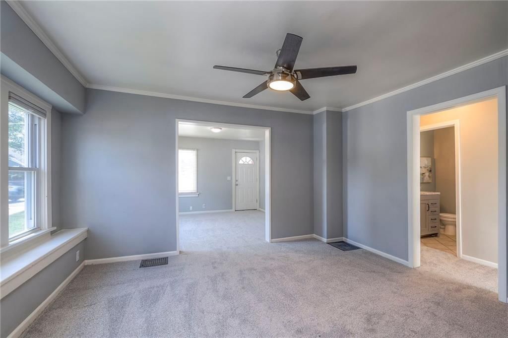 5425 Quivira Road — photo 9