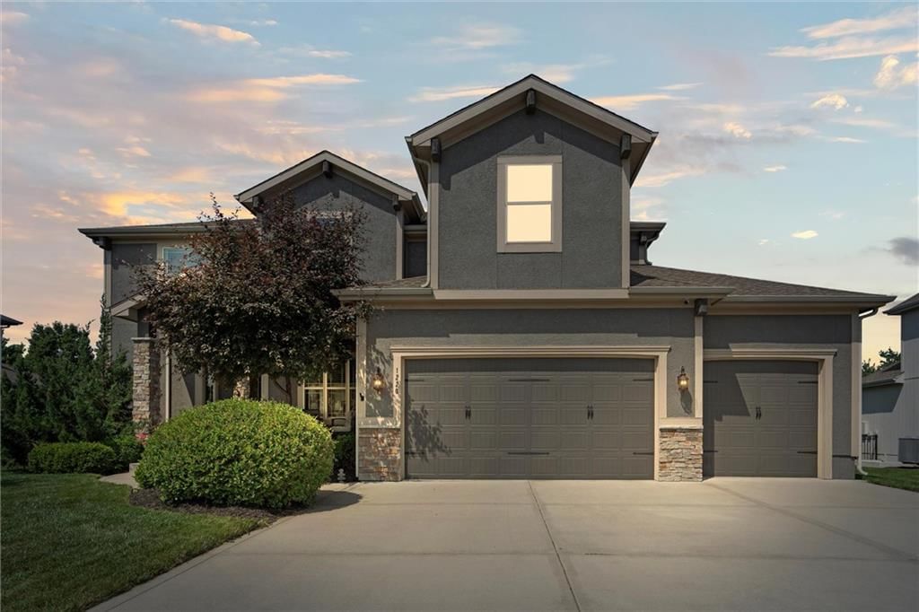 1220 Kingsland Circle — photo 2