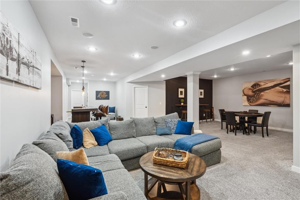 1220 Kingsland Circle — photo 32