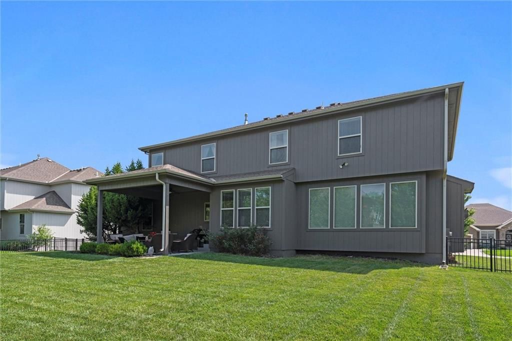1220 Kingsland Circle — photo 41