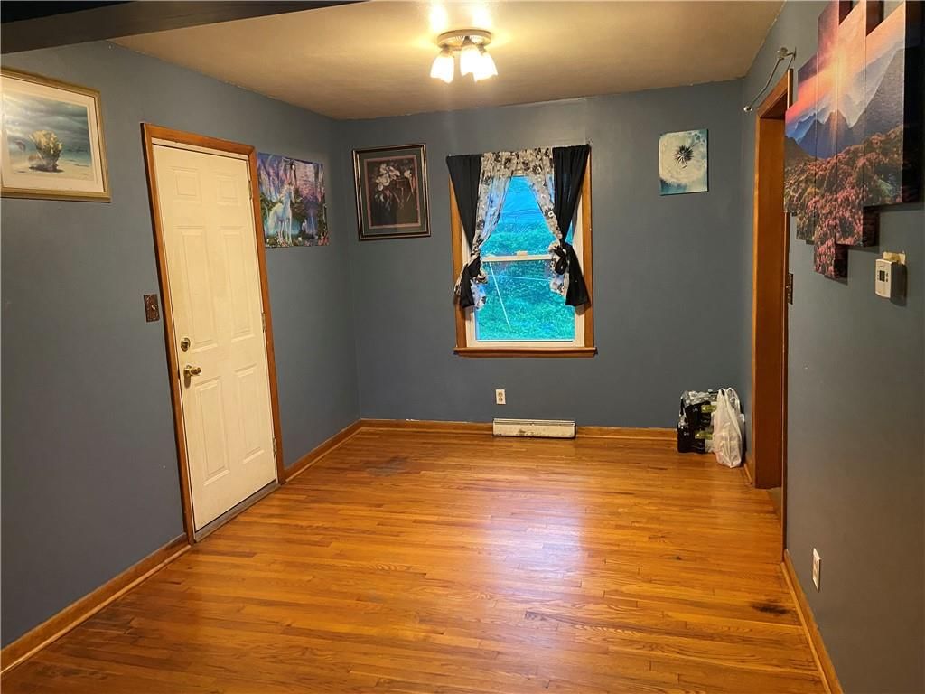 6514 ROWLAND Avenue — photo 5