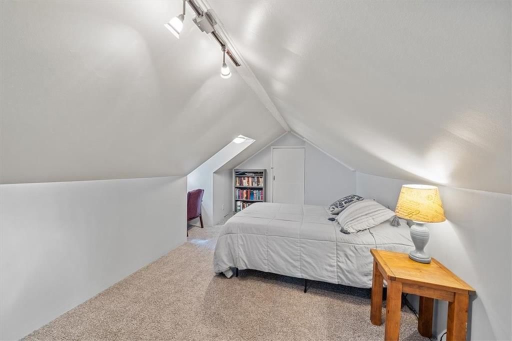 11410 Sunnyslope Drive — photo 18