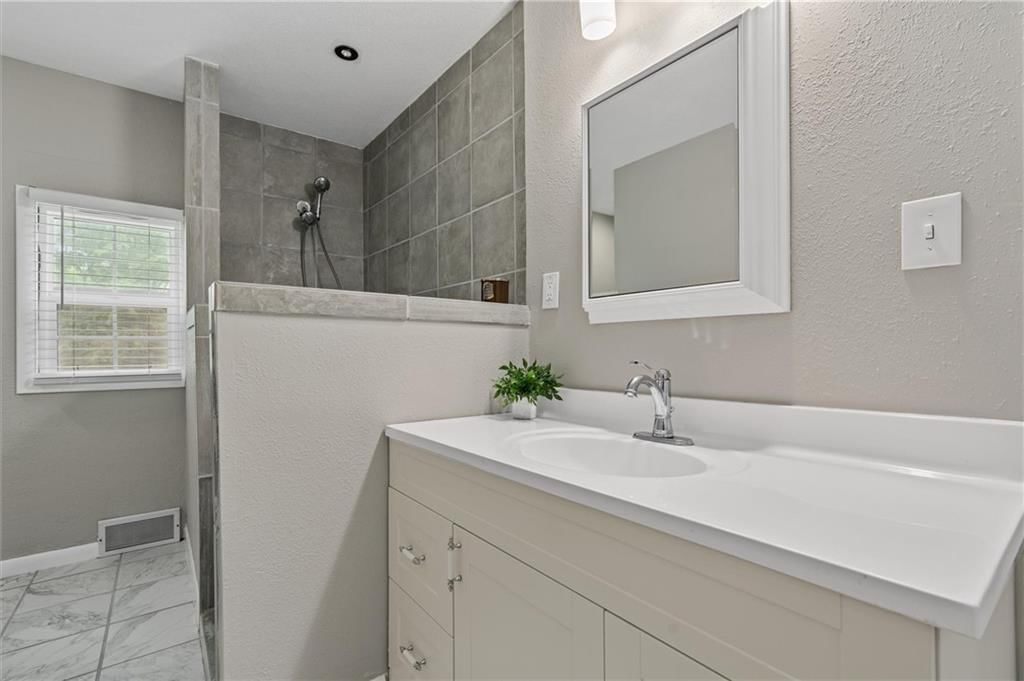 2056 East Ridge Drive — photo 13