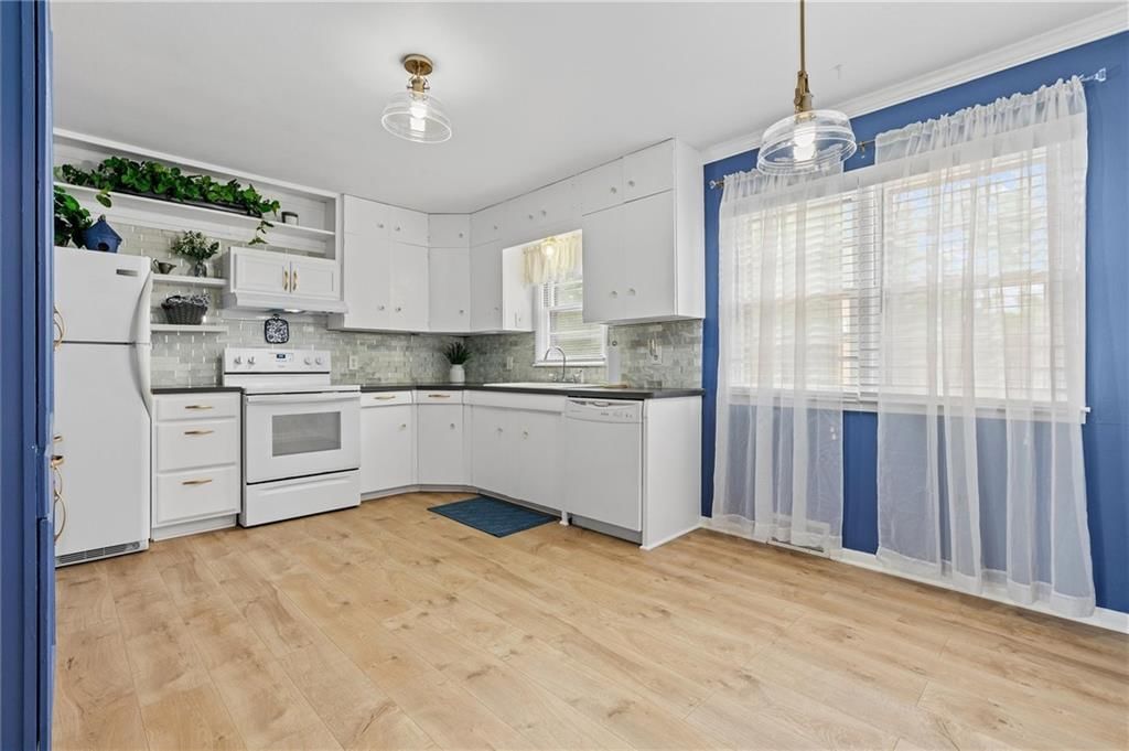 2056 East Ridge Drive — photo 4