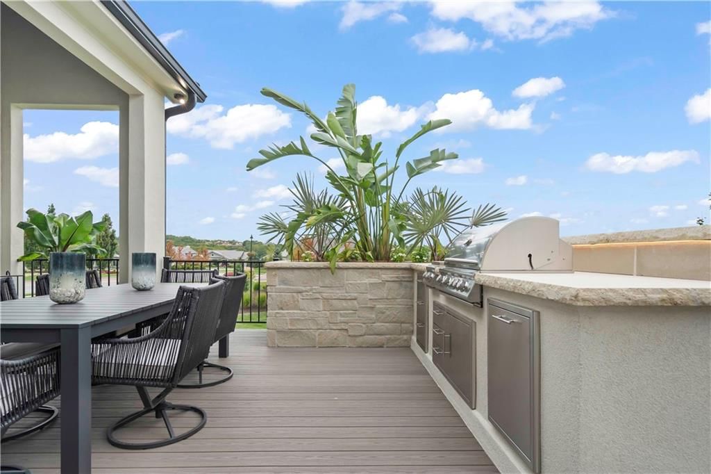 16010 Glenfinnan Way — photo 30