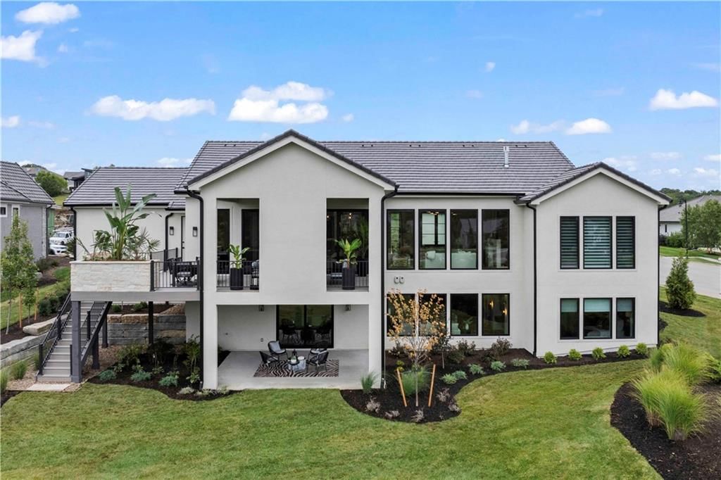 16010 Glenfinnan Way — photo 92
