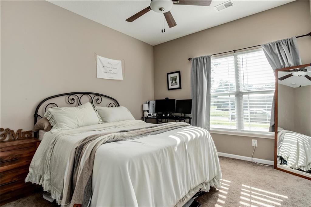 128 S Poplar Street — photo 12