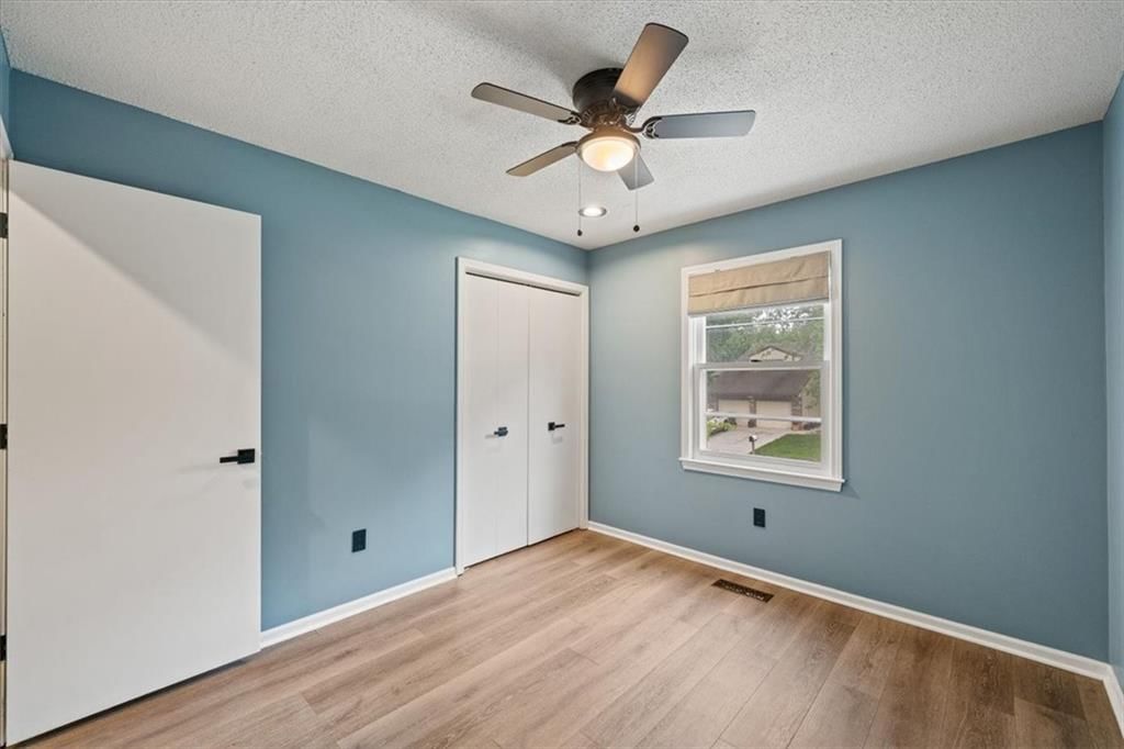 209 S Normandy Drive — photo 13