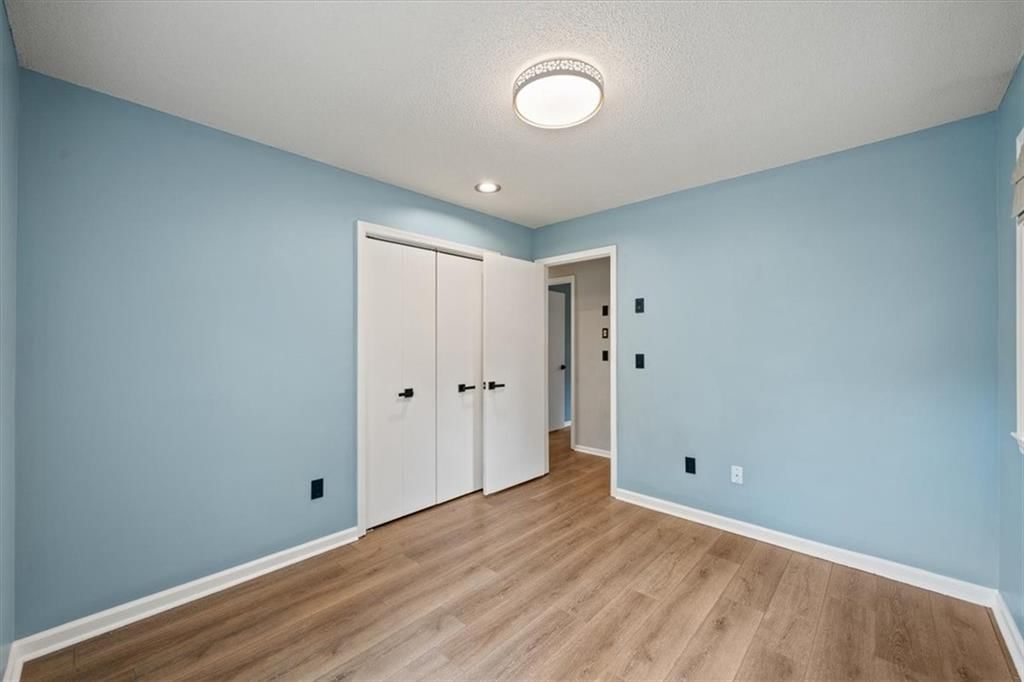 209 S Normandy Drive — photo 16