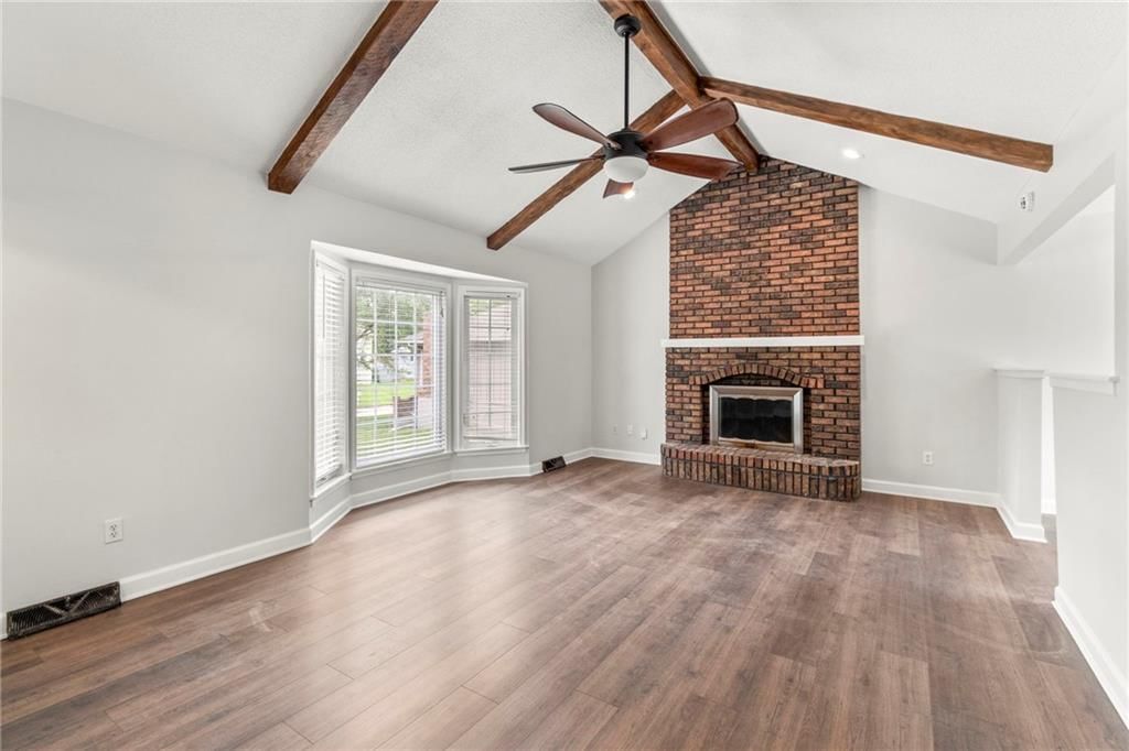 1304 SE Alice Court — photo 4