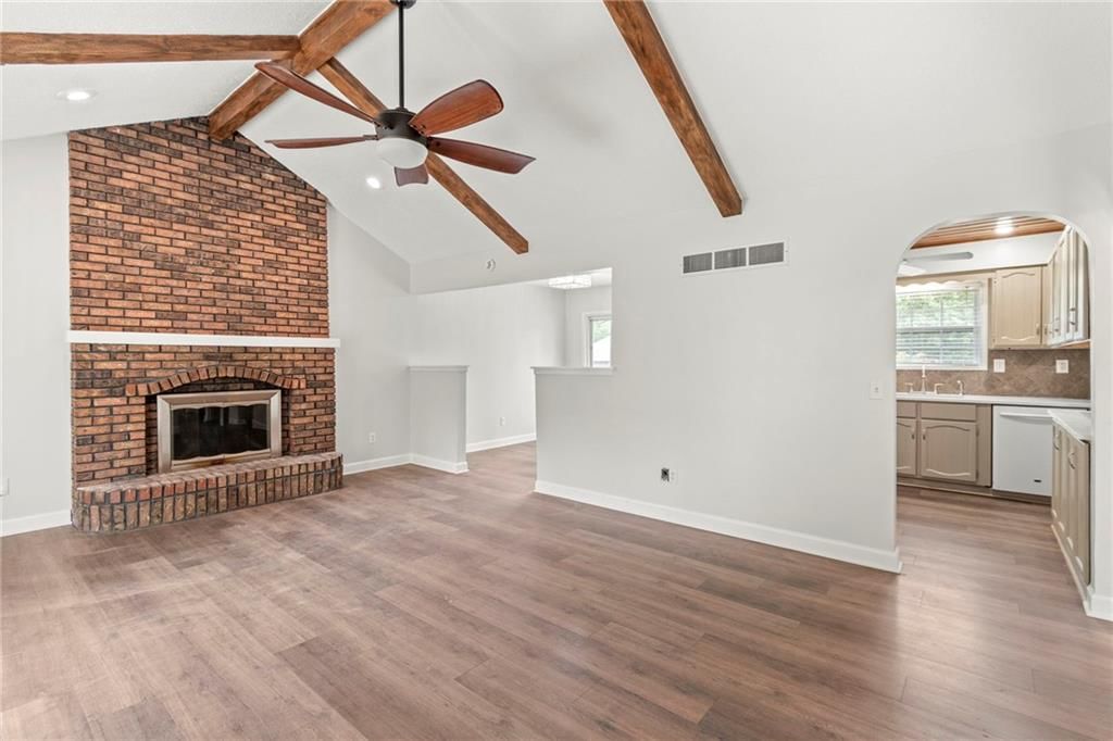 1304 SE Alice Court — photo 5