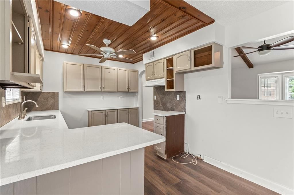 1304 SE Alice Court — photo 9