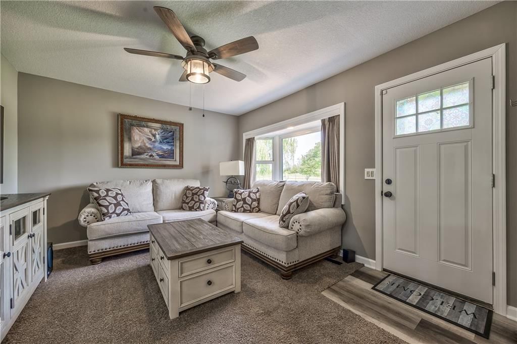 24853 Linwood Road — photo 14